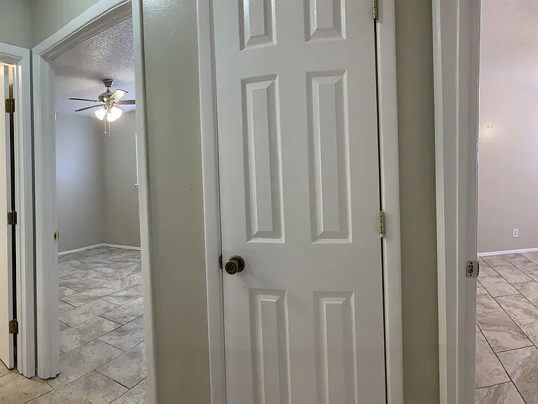3605 Sheridan St — Photo 9