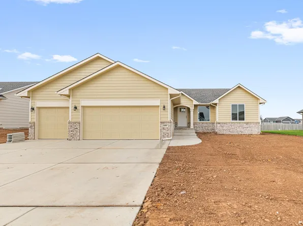 10987 W Sondra St, Maize, KS 67101