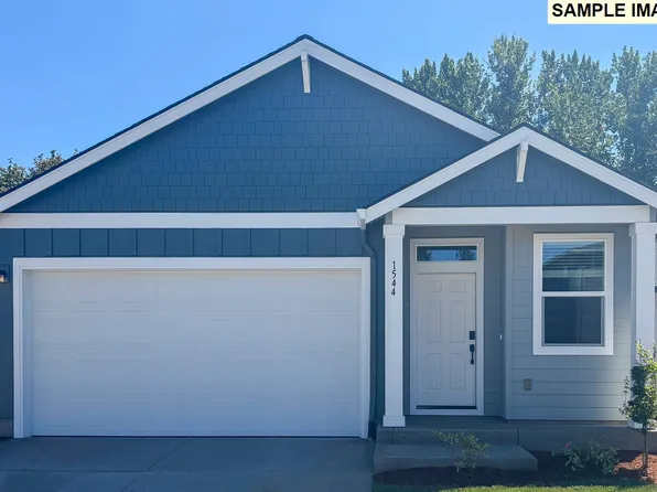 1584 N Young St, Lafayette, OR 97127