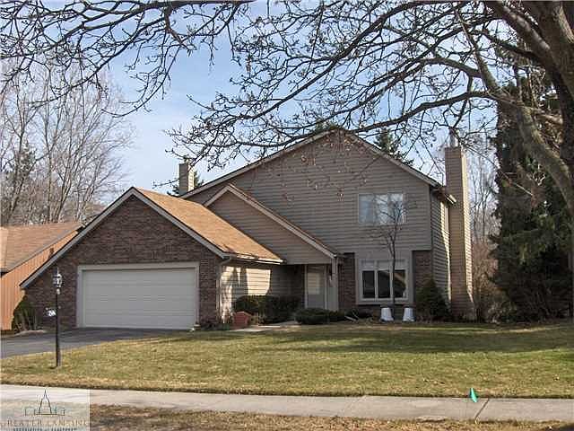 1st image of 2586 Woodhill Dr