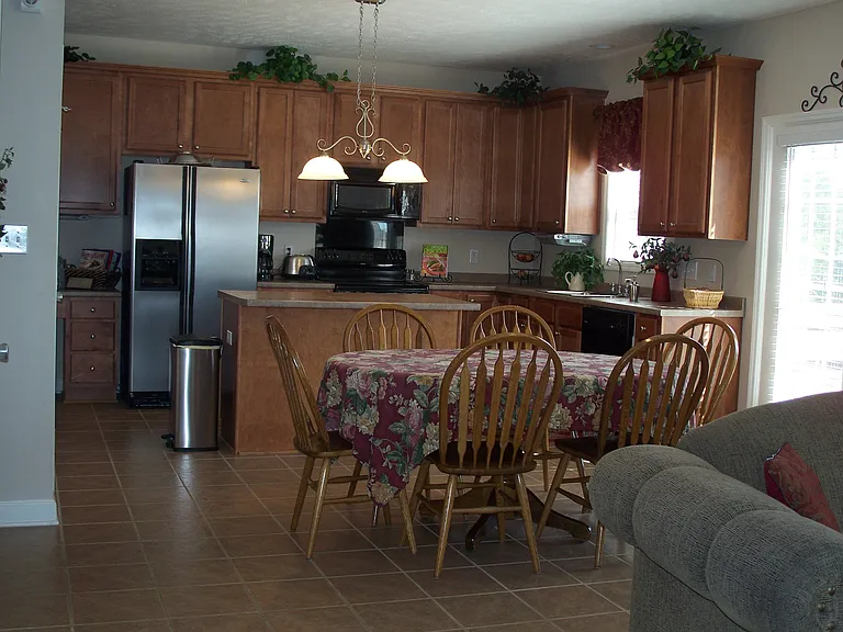 15 Lenoir Dr — Photo 2