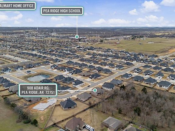 4th image of 908 Adair Rd