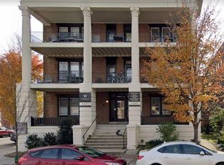 4398 Walnut St #3, Philadelphia, PA 19104