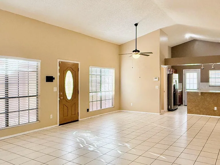 4148 W Villa Maria Dr — Photo 4