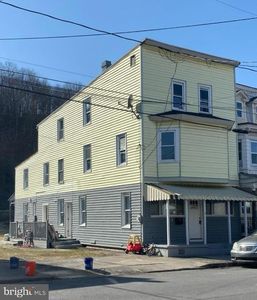 432 S Shamokin St, Shamokin, PA, 17872