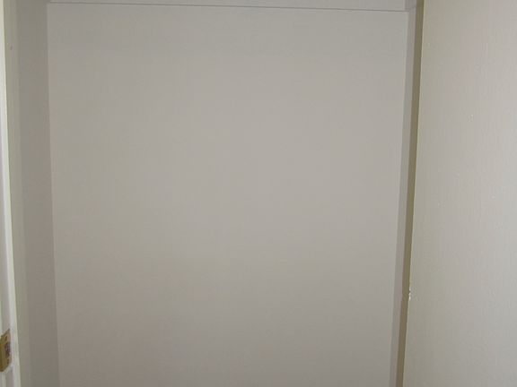 4th image of 720 Highland Ave