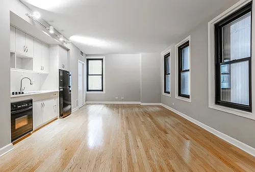 56 Pine St #9E Photo 1 56 Pine St #9E Photo 1