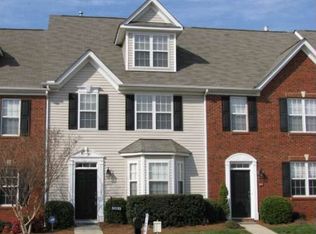 2635 Garden Knoll Ln, Raleigh, NC 27614