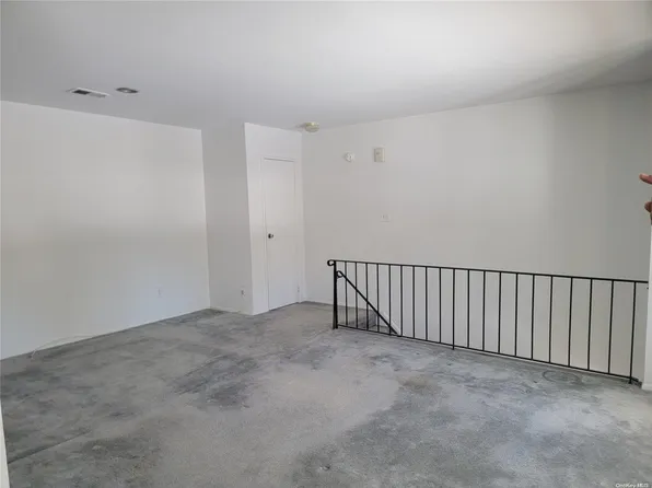 2 Redwood Court #2, Coram, NY 11727