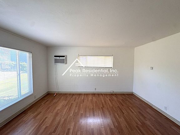 4th image of 3800 45th Ave #B