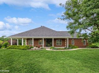 2339 NE Sterling Ct, Solon, IA 52333