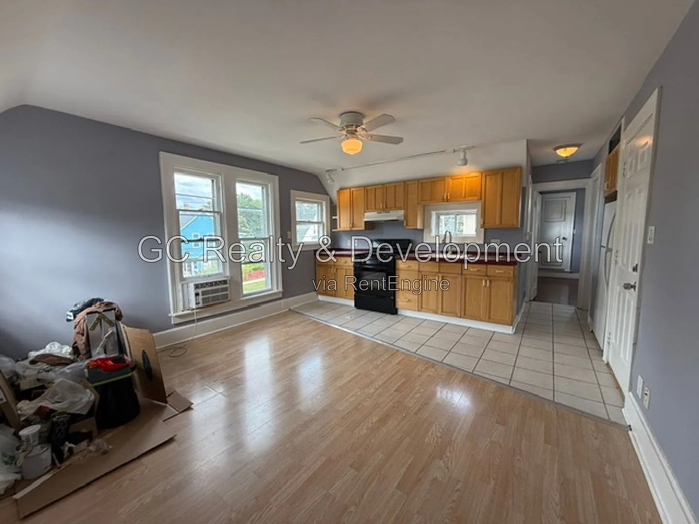 1 bed, 1.0 bath, 650 sqft, $1,095 — Photo 3