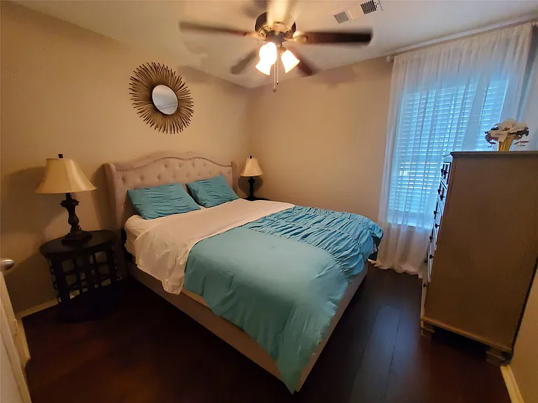 8815 Bellaire Blvd — Photo 16