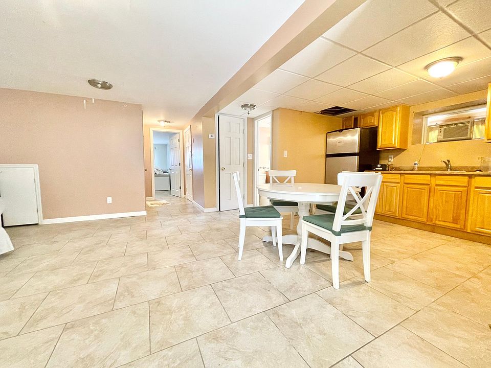 2nd image of 64 Florida Ave #1F