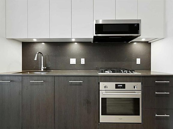3rd image of 730 S 2nd Ave SW #1103