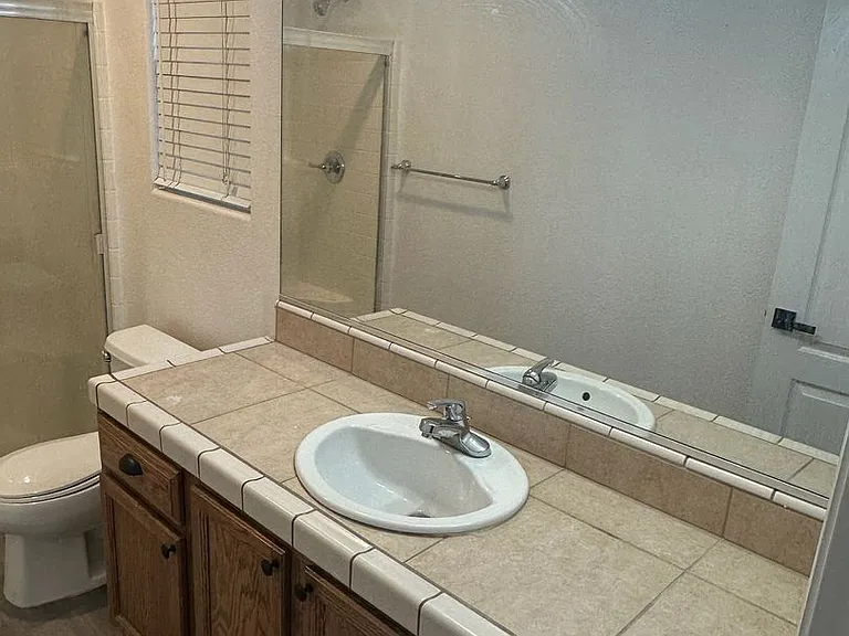 4106 W Prospect Ave — Photo 11