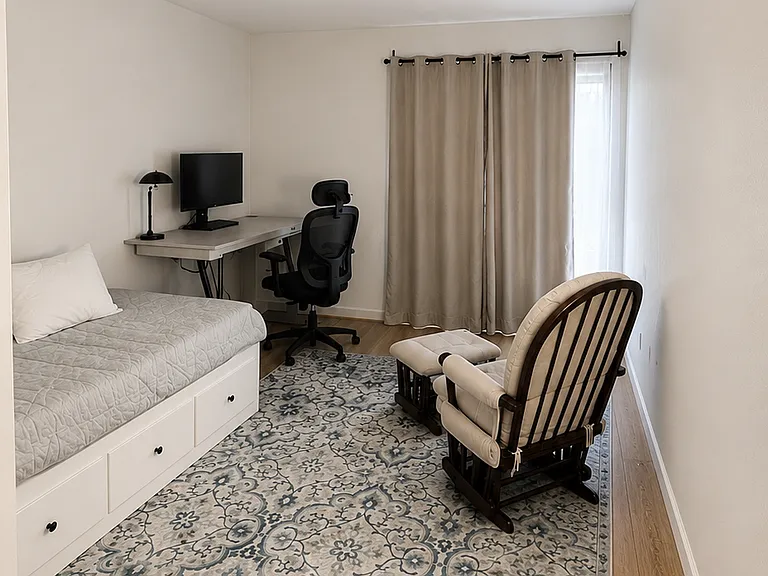 377 Glenbrook Rd #11 — Photo 9