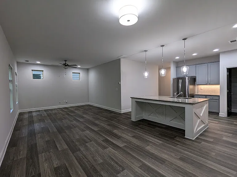 529 Omnia Ct — Photo 6