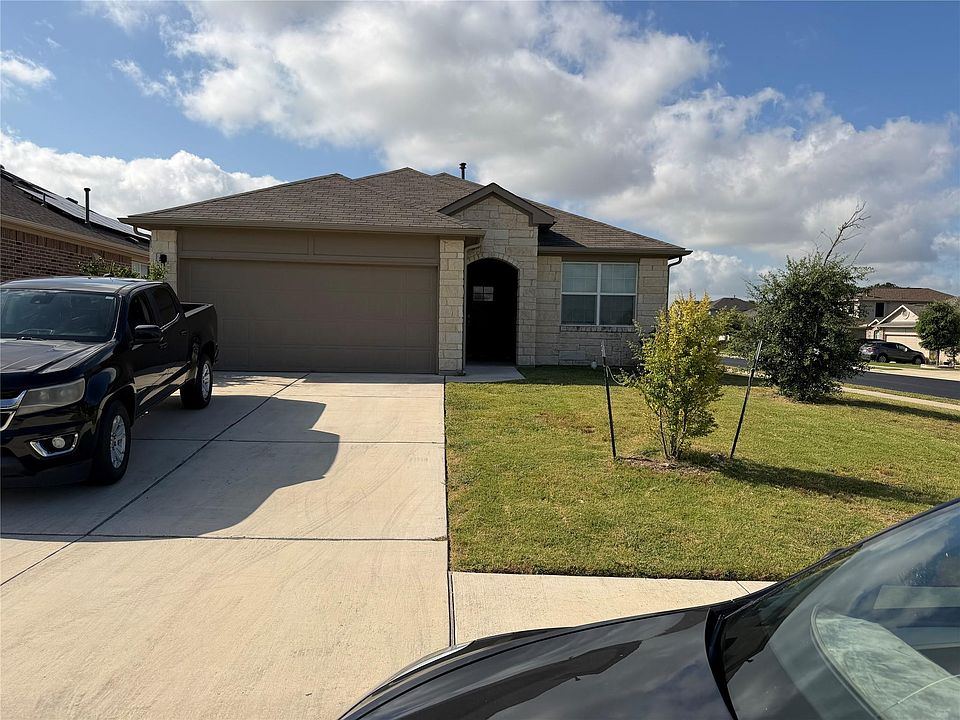 1st image of 225 Baum Dr