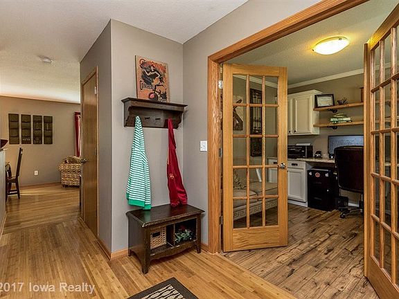 2nd image of 2160 SE Prairie Creek Dr
