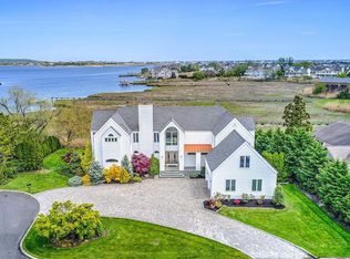17 Spaulding Pl, Monmouth Beach, NJ 07750