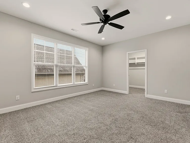 9924 Winding Hill Ln — Photo 34