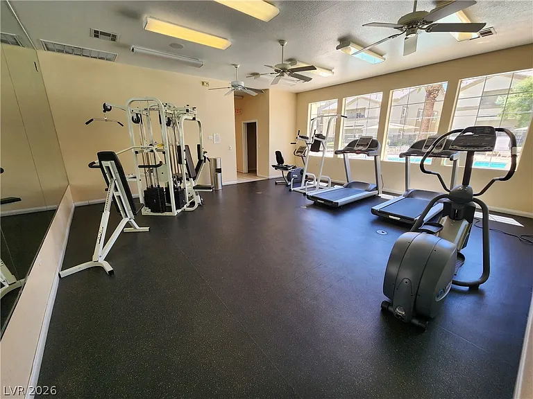3917 Lazy Pine St #201 — Photo 33