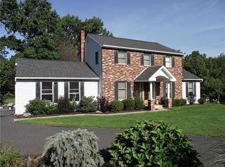 2386 Apple Rd, Fogelsville, PA 18051