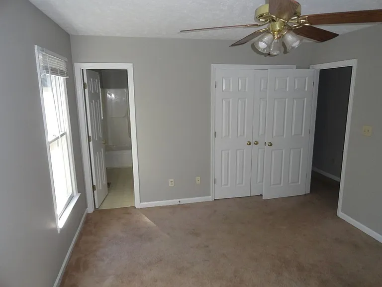 5513 Brown St — Photo 16