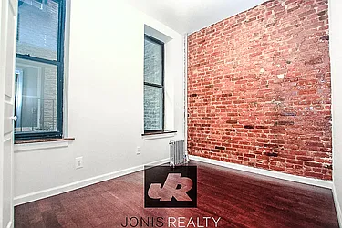 Rented by Jonis Realty