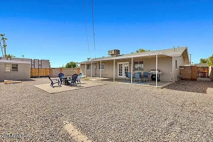 945 E Lilac Dr — Photo 10
