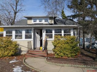 730 Mantoloking Rd, Brick, NJ 08723