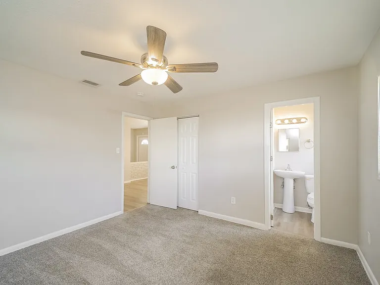 4346 Tufts Ave — Photo 10