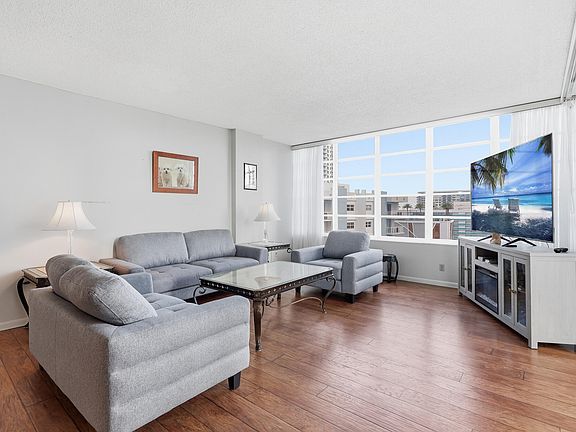 5th image of 1825 S Ocean Drive #PH 1