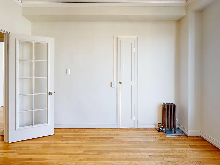 1425 Taylor Street — Photo 4