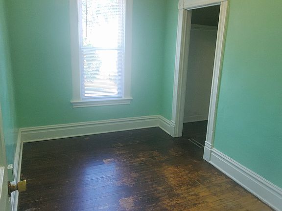 2nd image of 1746 1/2 Center Ave NE #2