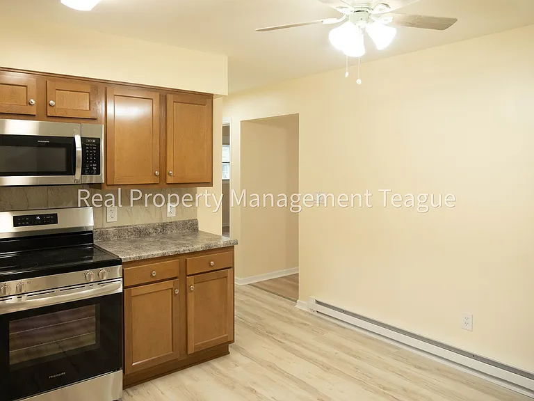 Beautiful one Bedroom apartment — Photo 3