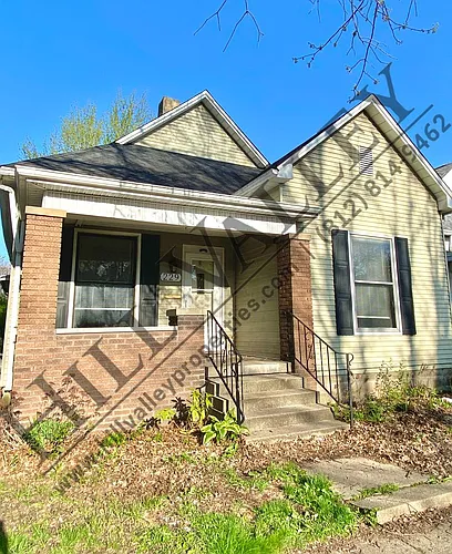 229 S 17th St Photo 1