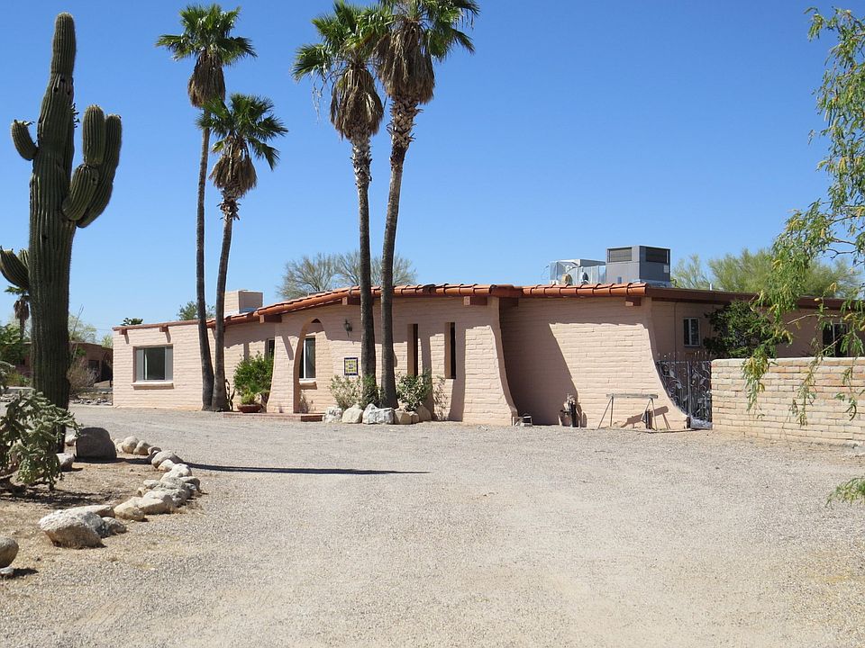 1st image of 425 W Camino Del Oro