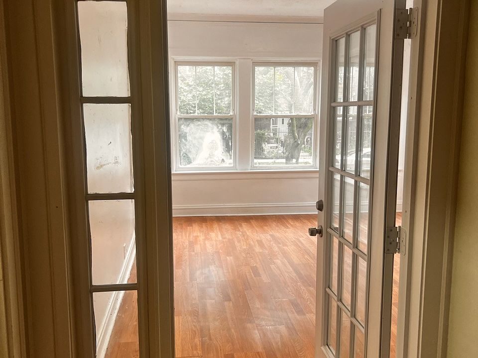 1st image of 6113 S Sacramento Ave #2