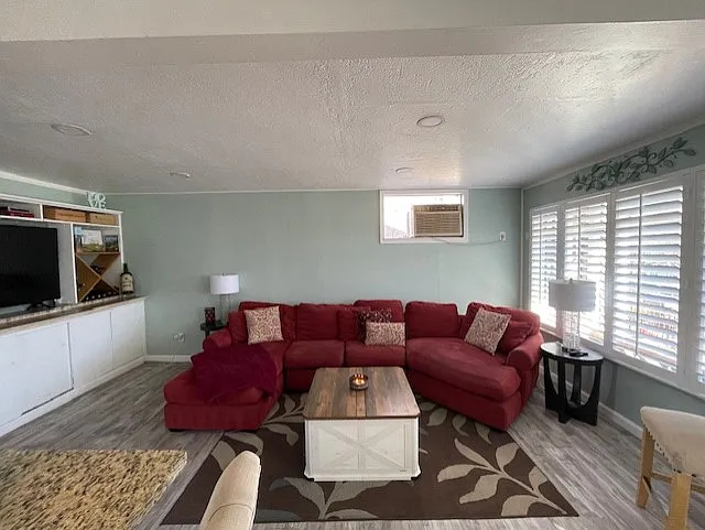 76 Cercado Ct — Photo 14