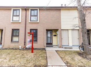 46 Dearbourne Blvd #21, Brampton, ON L6T1J7