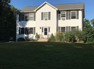 277 Lake Shore Dr, Shawangunk, NY