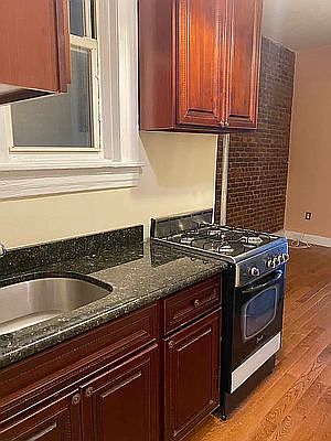 1st image of 196 Court St APT 6