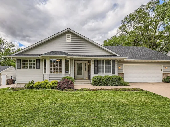 206 Park St E, Cologne, MN 55322