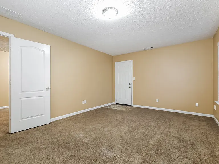 830 Rock Shoals Ct — Photo 11