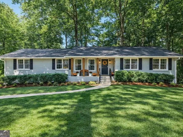 7 Thrushwood Rd NE, Rome, GA 30161