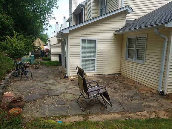 3rd image of 2808 E North St Unit 1