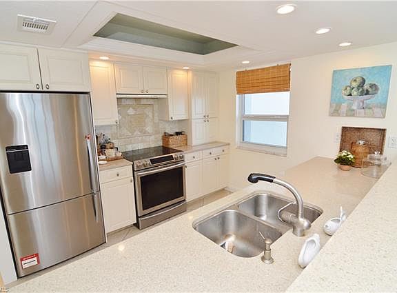 4th image of 17080 Harbour Point Dr APT 1017