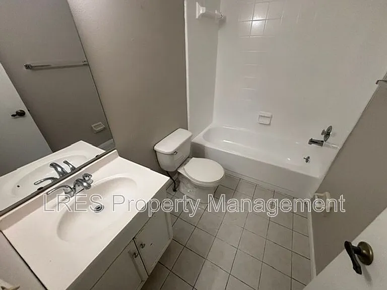 4564 Pheasant Run Dr — Photo 13